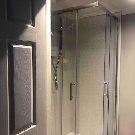 Belfast Private Room, En-Suite & Own Access Εξωτερικό φωτογραφία