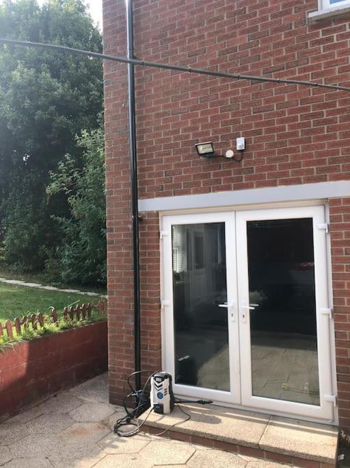 Belfast Private Room, En-Suite & Own Access Εξωτερικό φωτογραφία